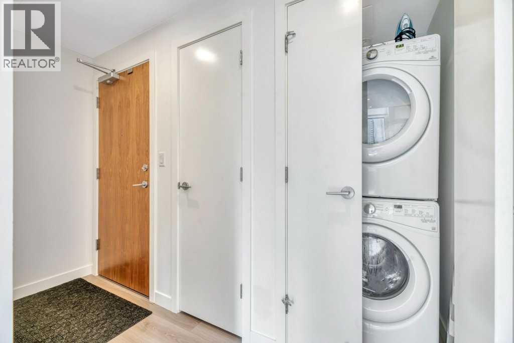 908, 108 Waterfront Court Sw, Calgary, Alberta T2P 1K7 - Photo 18 - A2342827