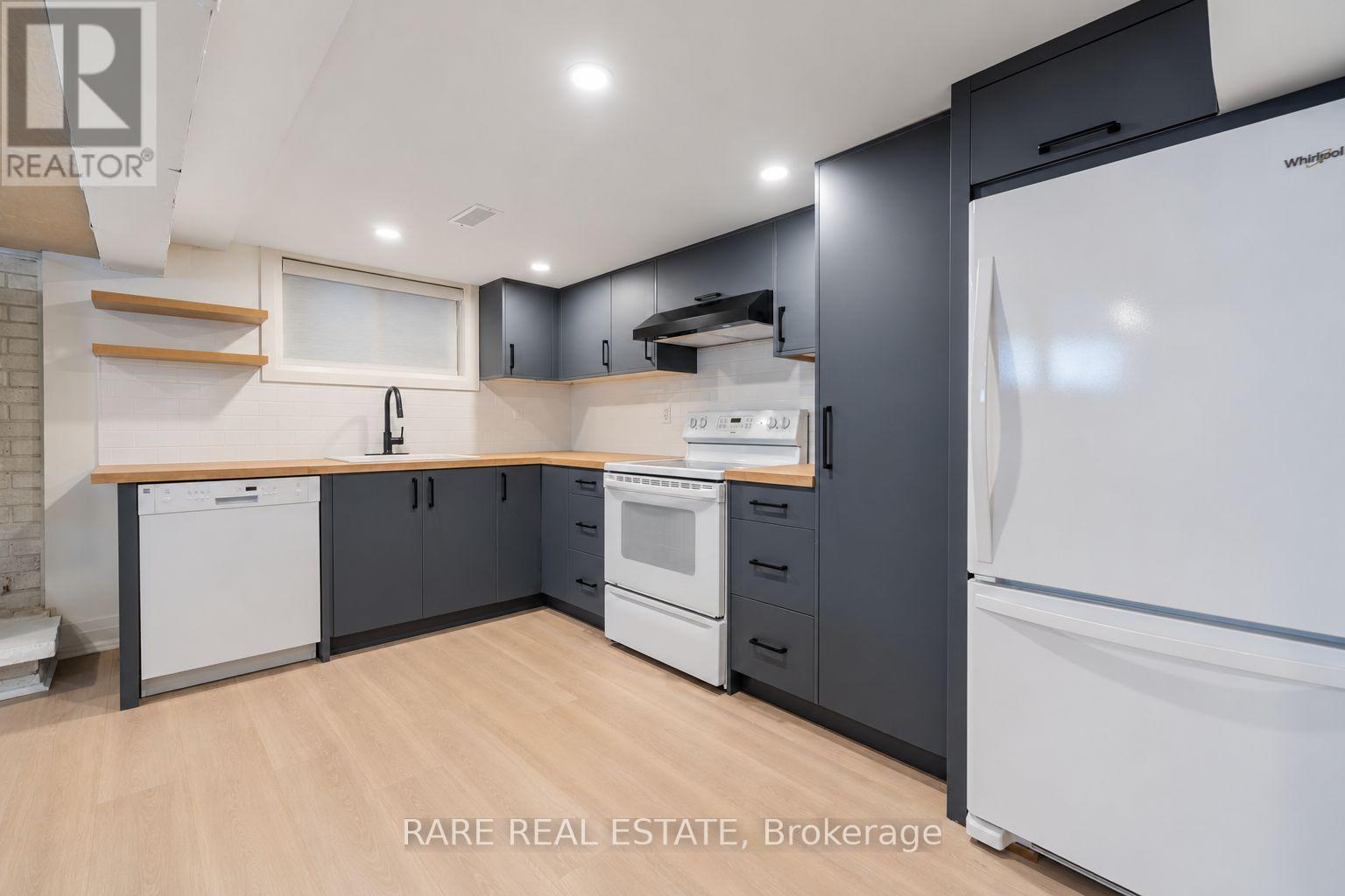 1 - 27 Fairbank Avenue, Toronto, Ontario  M6E 3Y5 - Photo 3 - W13749088