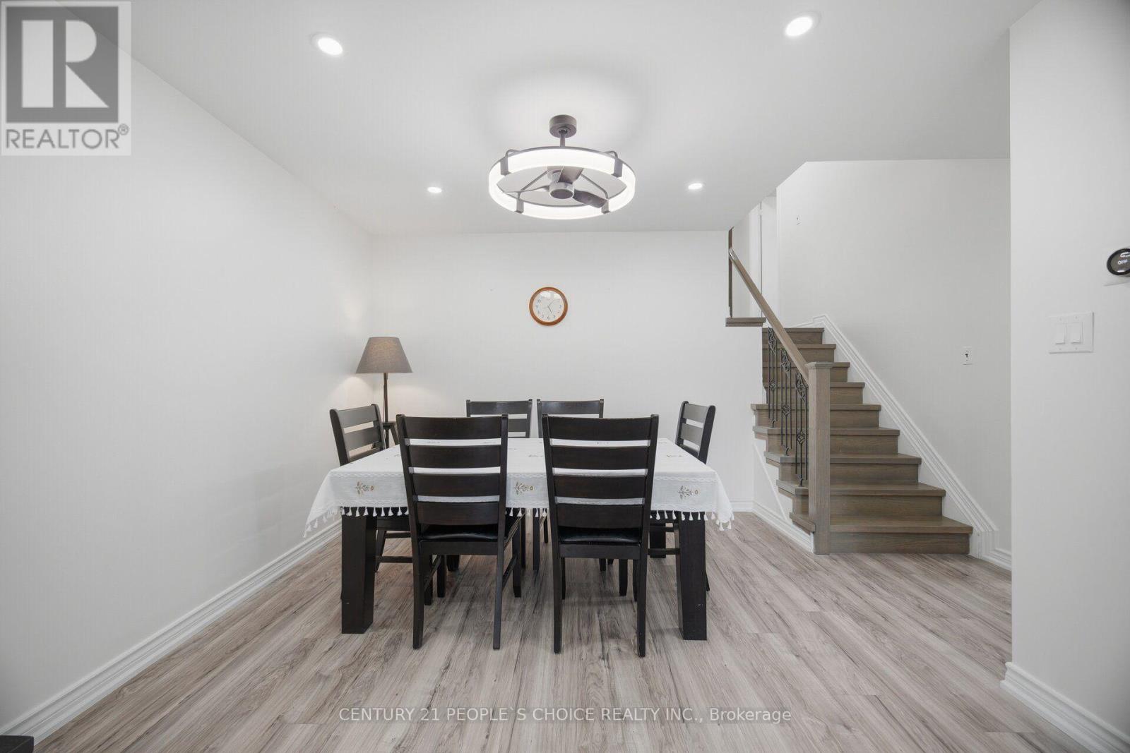 578 Cavell Drive, Mississauga, Ontario  L5B 2N9 - Photo 10 - W13749090