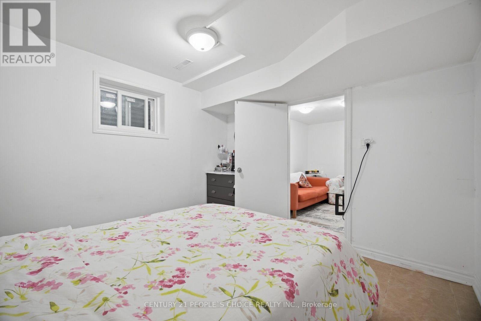 578 Cavell Drive, Mississauga, Ontario  L5B 2N9 - Photo 48 - W13749090