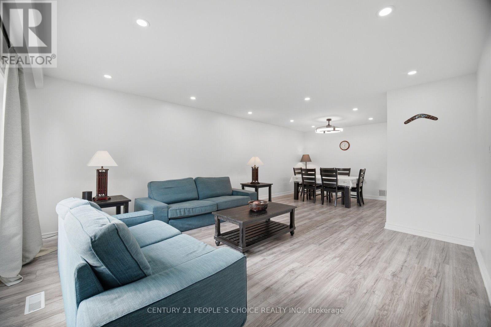 578 Cavell Drive, Mississauga, Ontario  L5B 2N9 - Photo 9 - W13749090