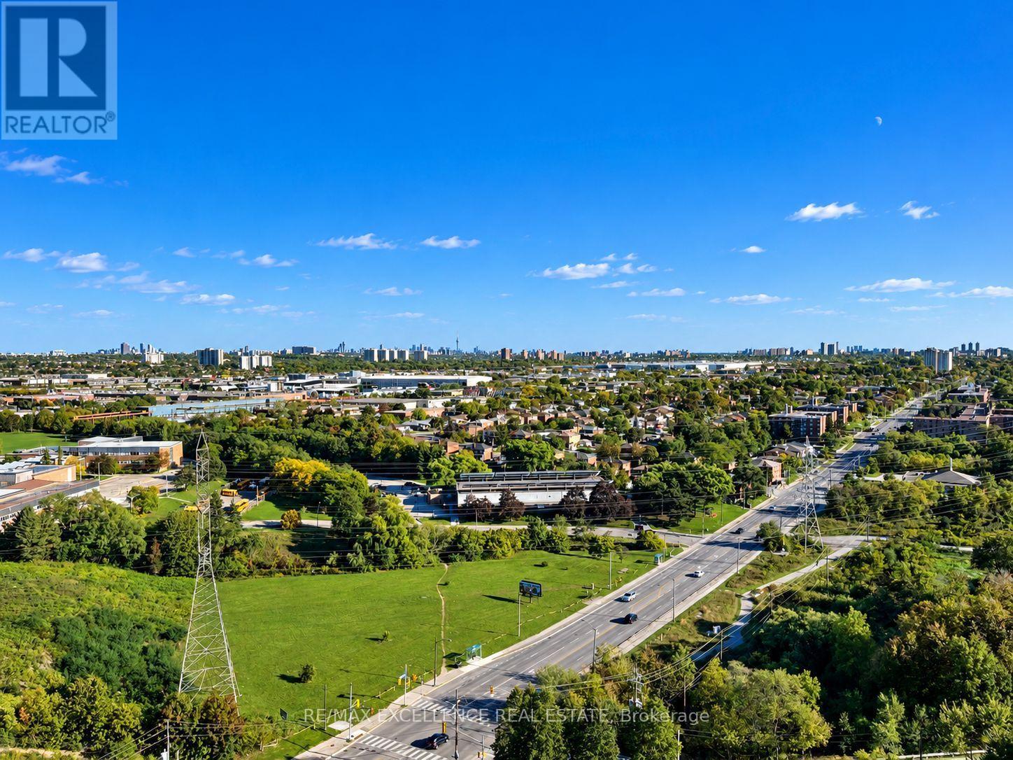 2105 - 3390 Weston Road, Toronto, Ontario  M9M 2X3 - Photo 16 - W13749094