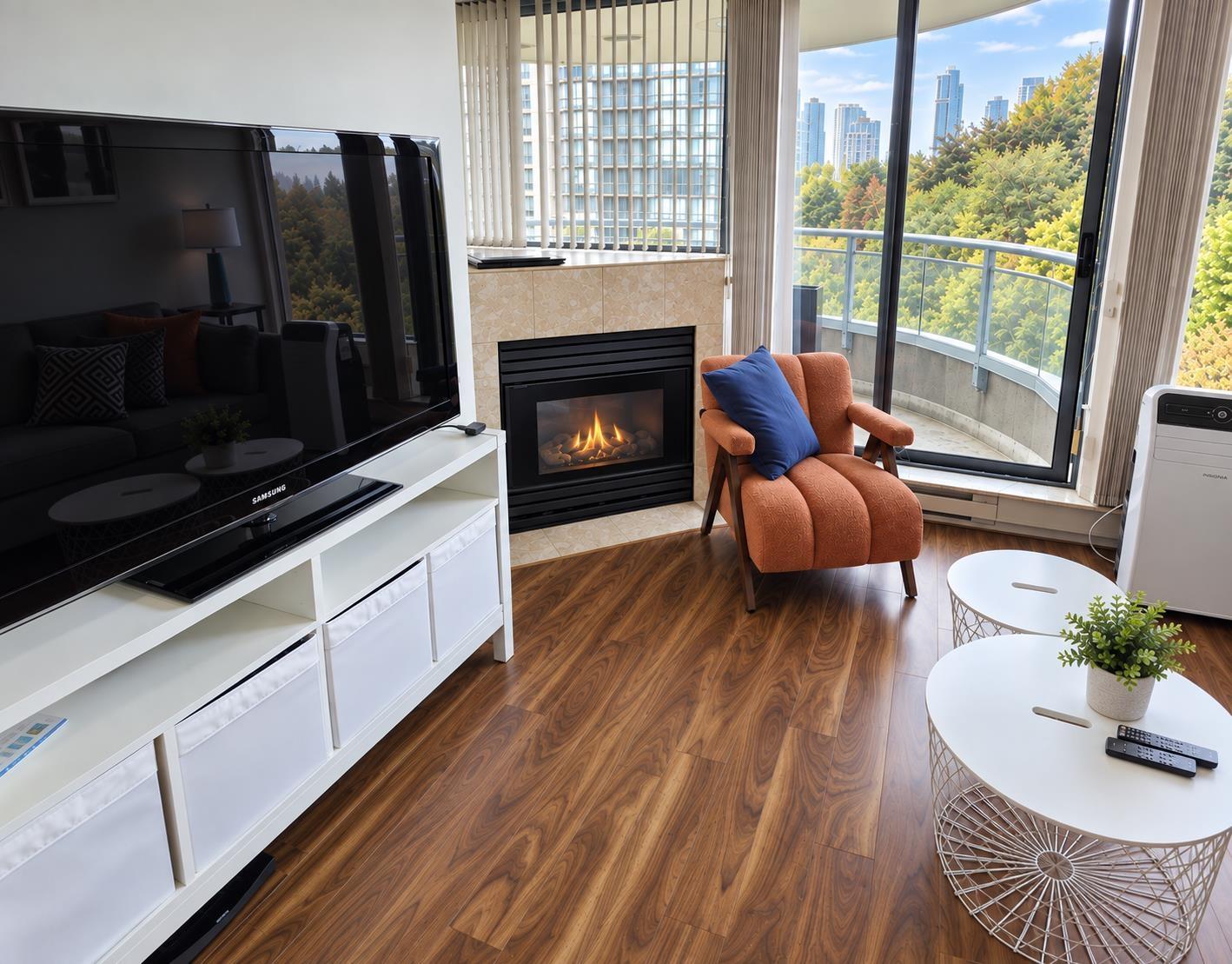 602 13353 108 Avenue, Surrey, British Columbia  V3T 5T5 - Photo 3 - R3161674
