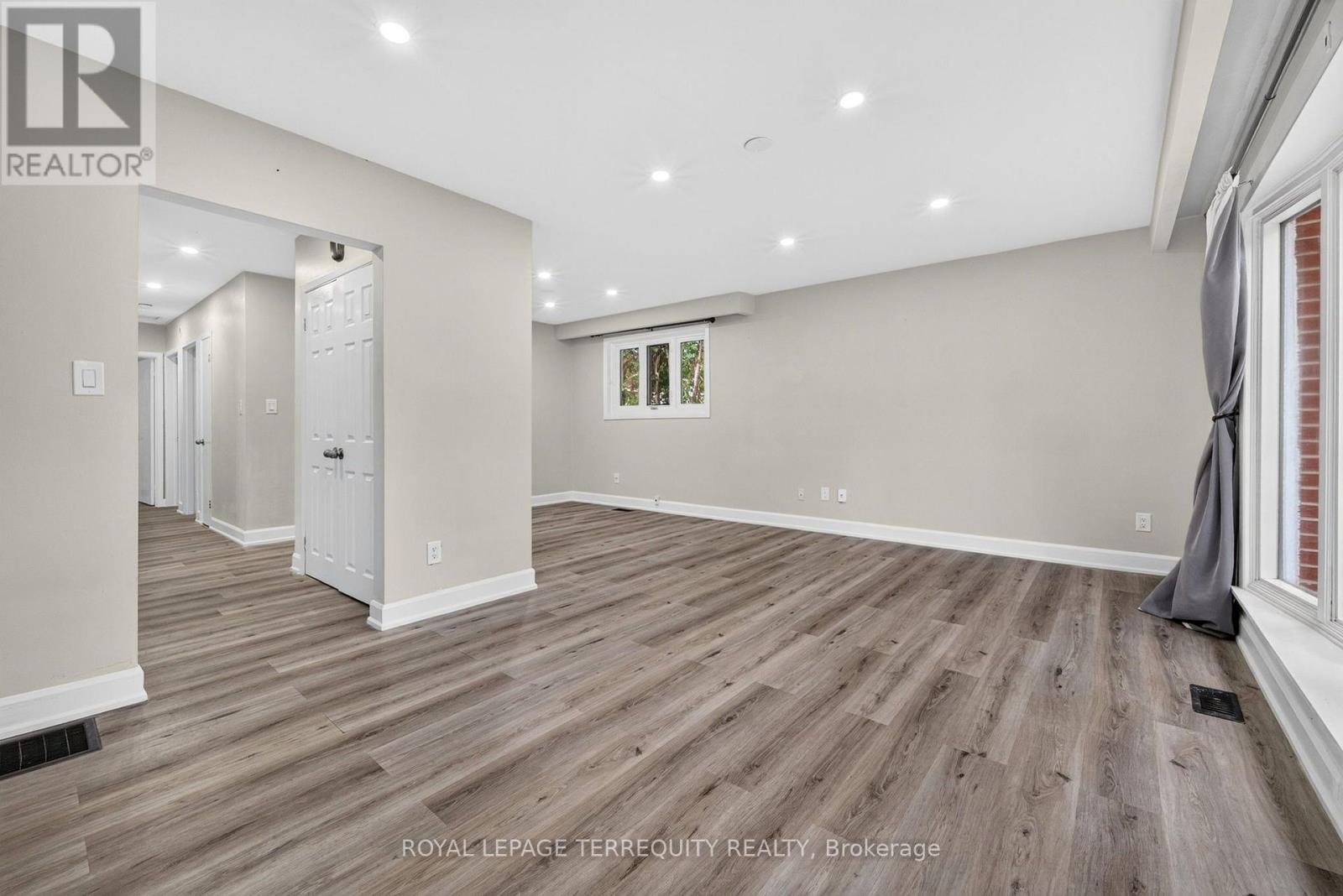 134 Switzer Drive, Oshawa, Ontario  L1G 3J7 - Photo 13 - E13749066