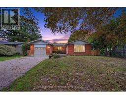 134 SWITZER DRIVE, Oshawa, Ontario