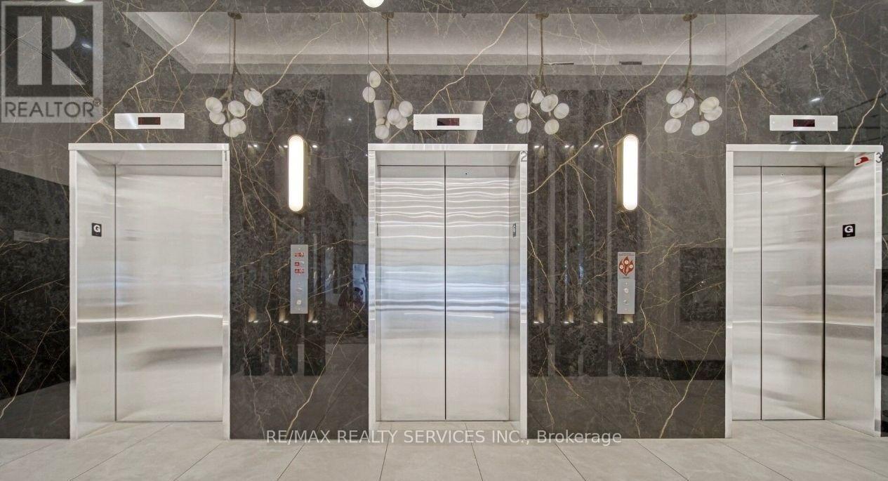2206 - 4065 Brickstone Mews, Mississauga, Ontario  L5B 0G3 - Photo 6 - W13741228