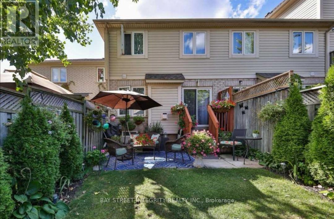 2054 Glenhampton Road, Oakville, Ontario  L6M 3T9 - Photo 14 - W13748524
