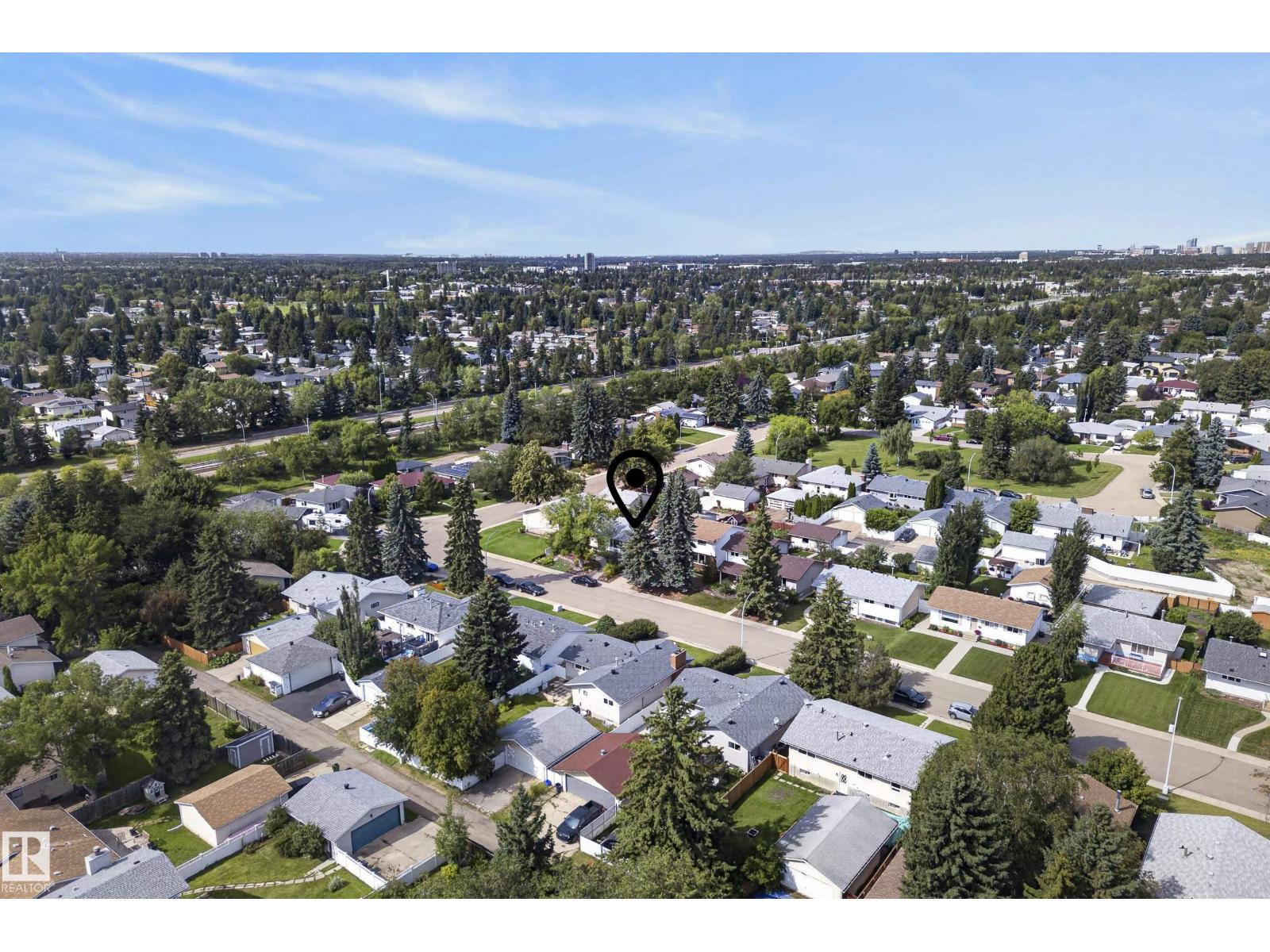10968 35a Av Nw, Edmonton, Alberta  T6J 0A3 - Photo 6 - E4507327