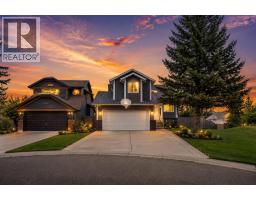 21 La Valencia Green NE, Calgary, Alberta