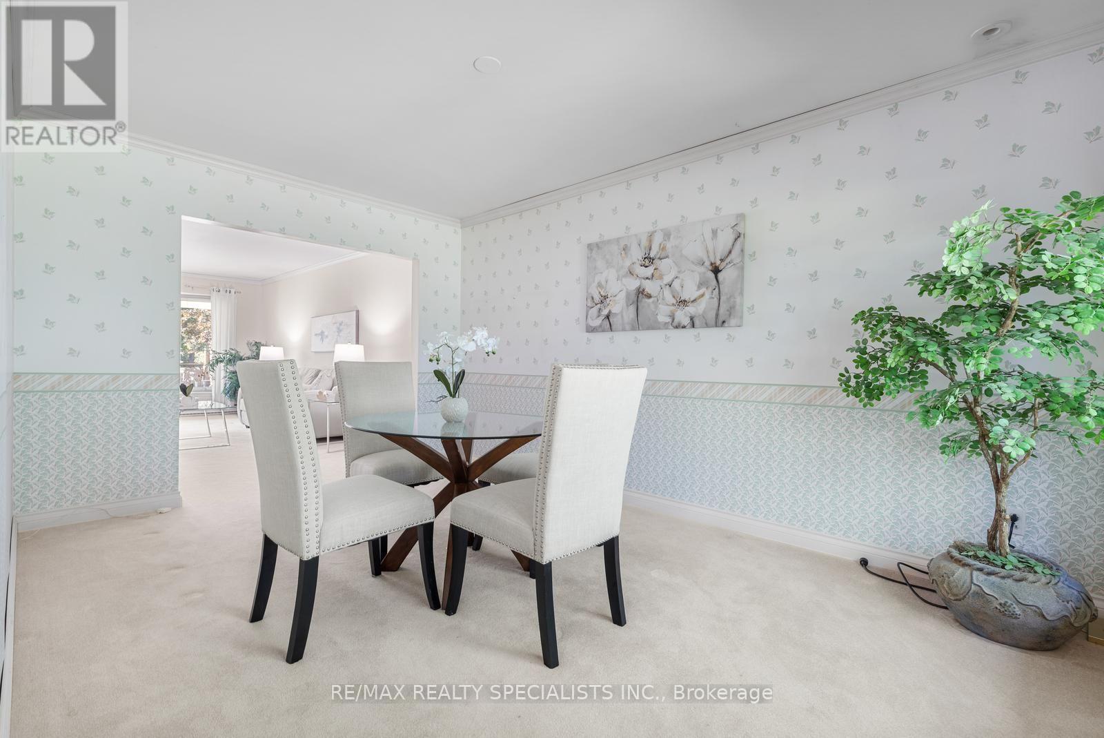 14 Michael Drive, Toronto (Hillcrest Village), Ontario  M2H 2A3 - Photo 11 - C13747276