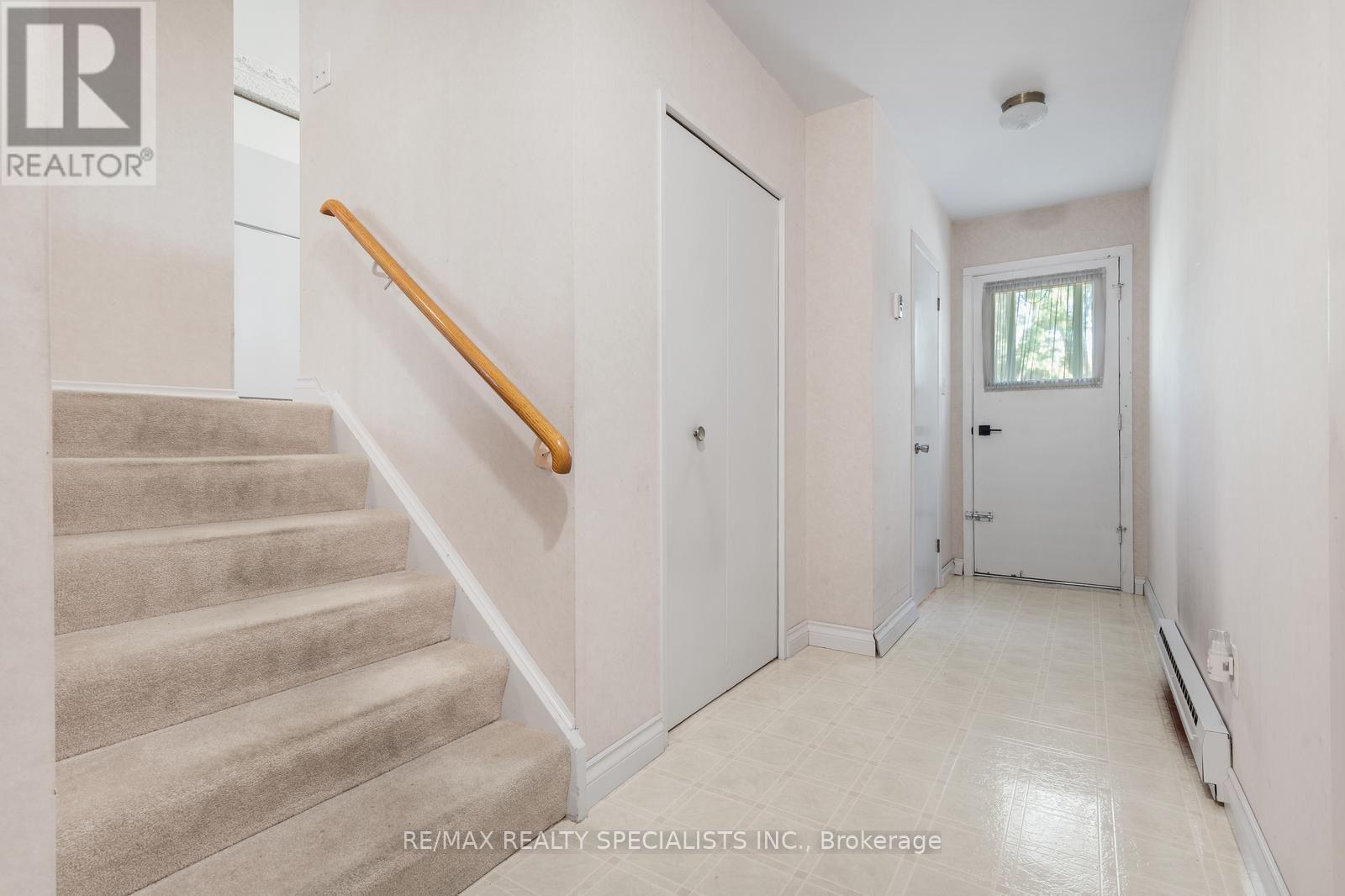 14 Michael Drive, Toronto (Hillcrest Village), Ontario  M2H 2A3 - Photo 12 - C13747276