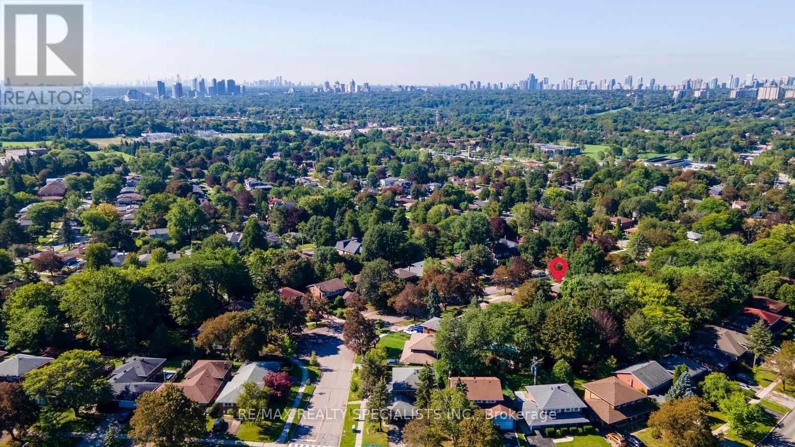 14 Michael Drive, Toronto (Hillcrest Village), Ontario  M2H 2A3 - Photo 45 - C13747276