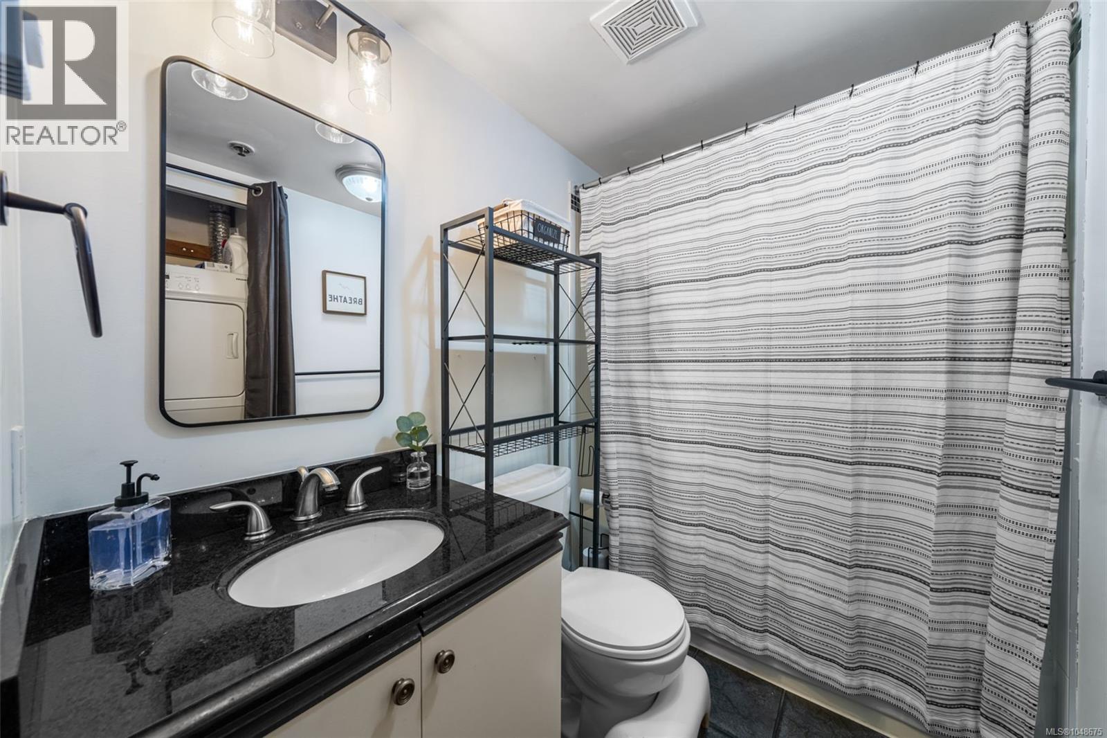 103 1619 Morrison St, Victoria, British Columbia  V8R 6R8 - Photo 5 - 1048675