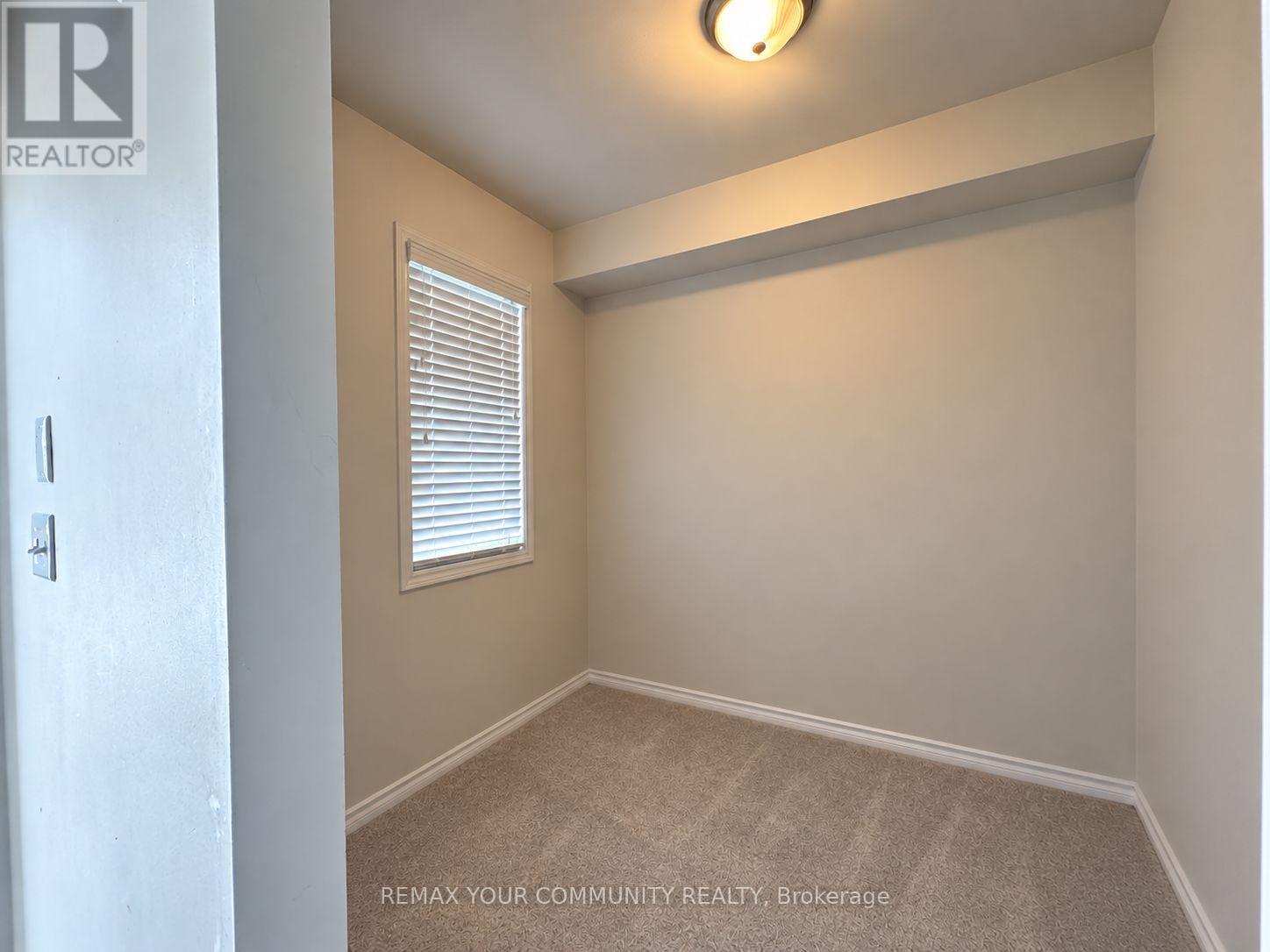 59 - Upper - 175 Stanley Street, Barrie, Ontario  L4M 0G2 - Photo 3 - S13749158