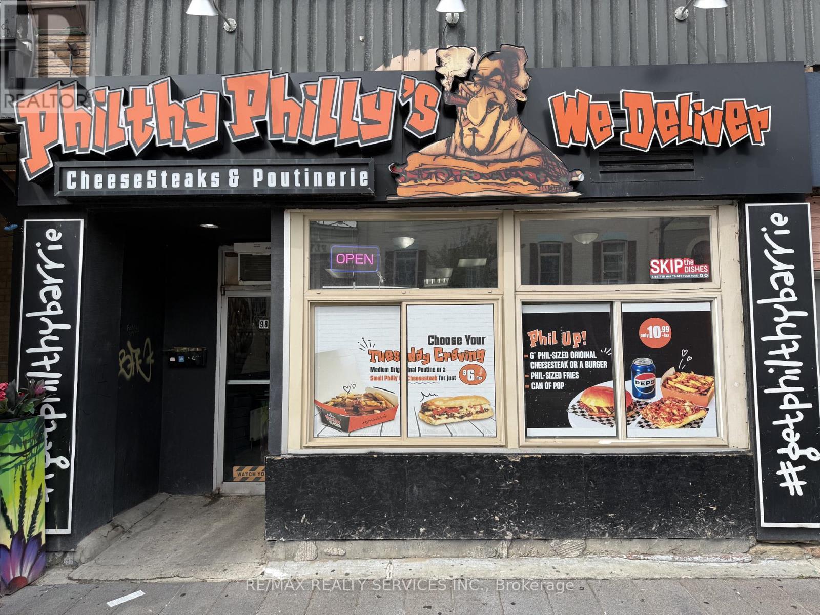 98 DUNLOP STREET E, Barrie, Ontario