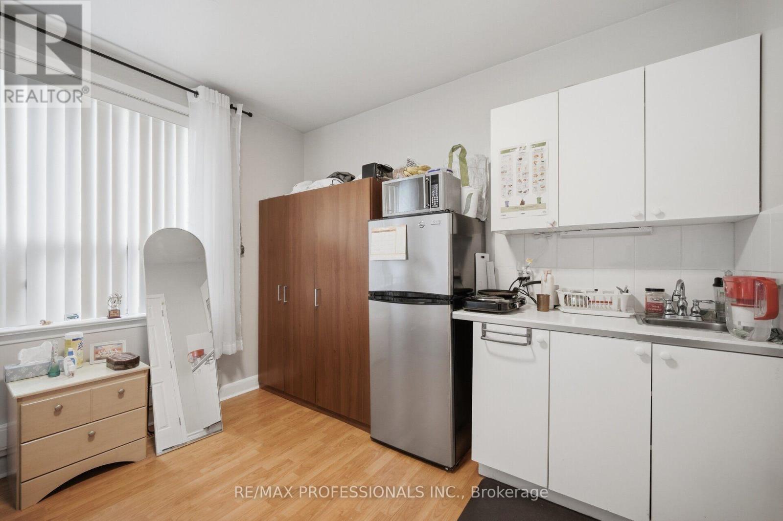 53 Wilmar Road, Toronto, Ontario  M9B 3R8 - Photo 26 - W13749136