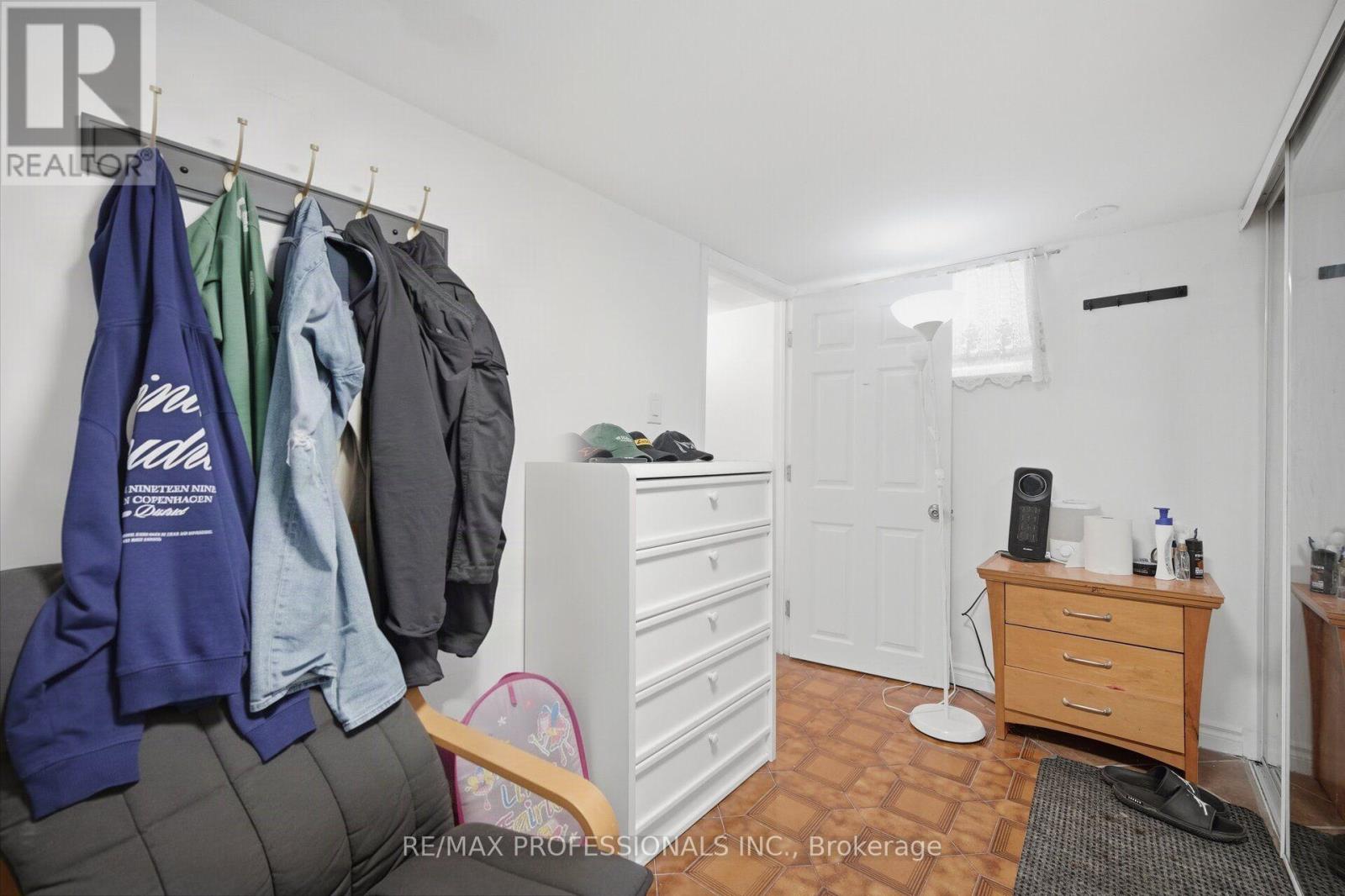 53 Wilmar Road, Toronto, Ontario  M9B 3R8 - Photo 34 - W13749136