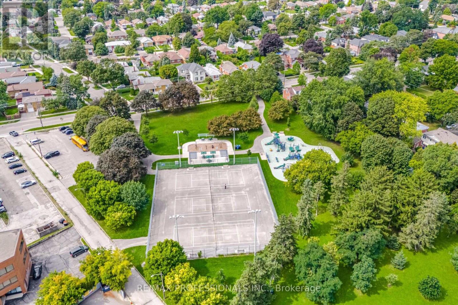53 Wilmar Road, Toronto, Ontario  M9B 3R8 - Photo 46 - W13749136