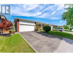 19 EARLDOWN DRIVE, Toronto, Ontario