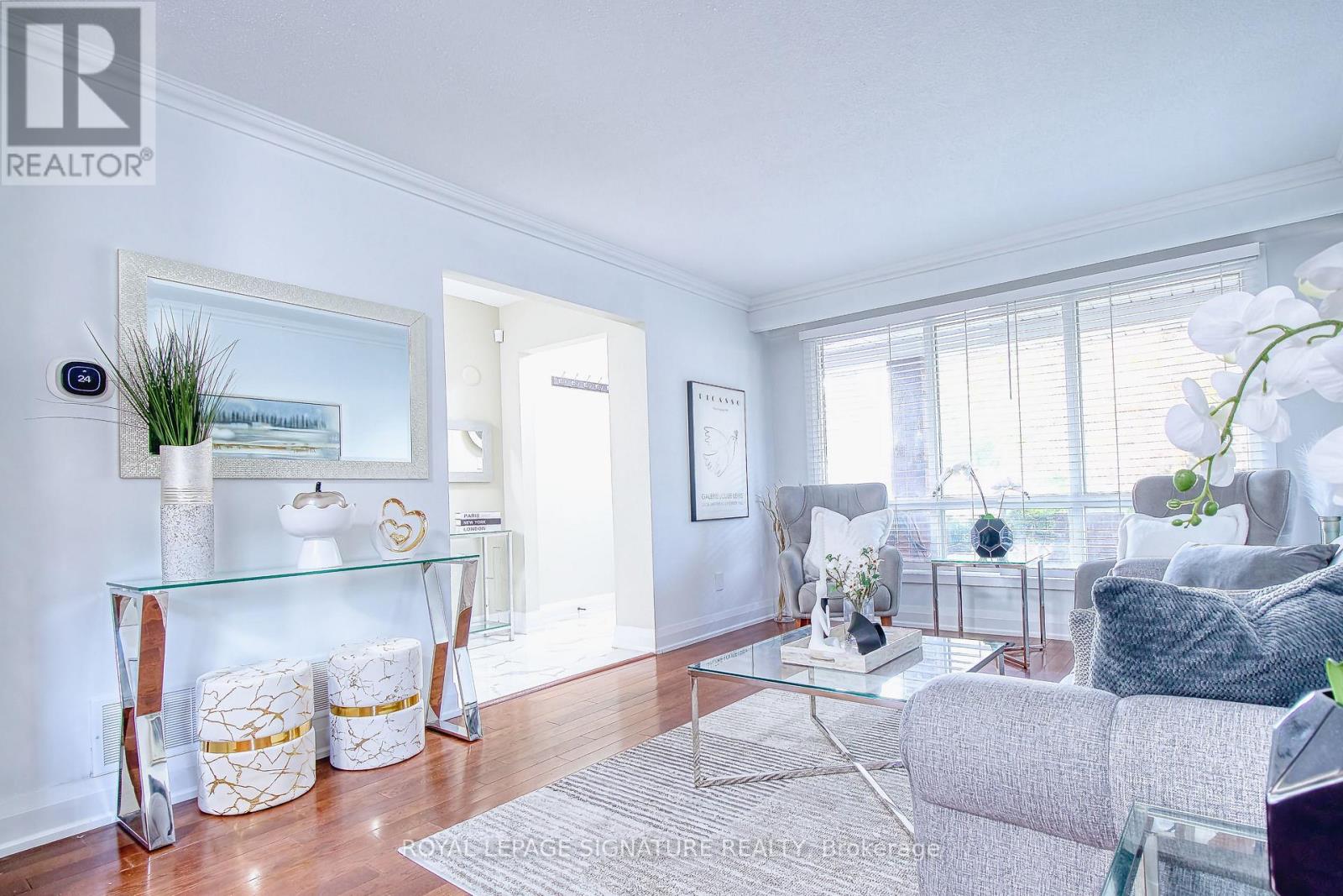 1414 Harmsworth Square, Oakville, Ontario  L6H 3E7 - Photo 11 - W13749162