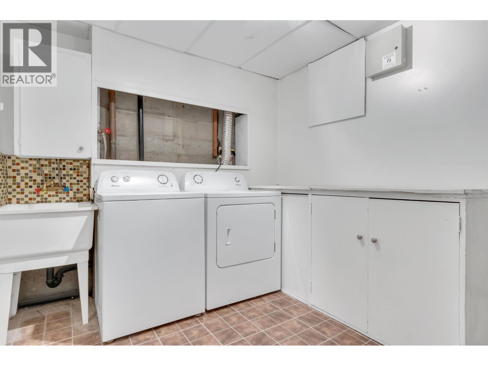 1177 E 15th Street, North Vancouver, British Columbia  V7J 1K6 - Photo 33 - R3142334