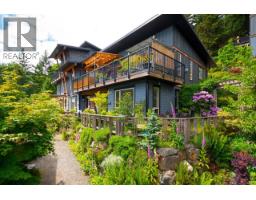 207 726A BELTERRA ROAD, Bowen Island, British Columbia