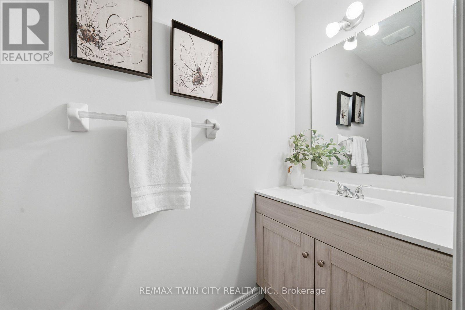 26 Newstead Road, Brant, Ontario  N3L 0G3 - Photo 11 - X13749108
