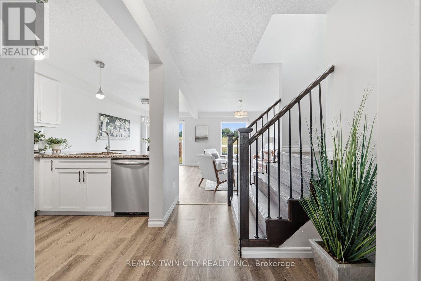 26 Newstead Road, Brant, Ontario  N3L 0G3 - Photo 12 - X13749108