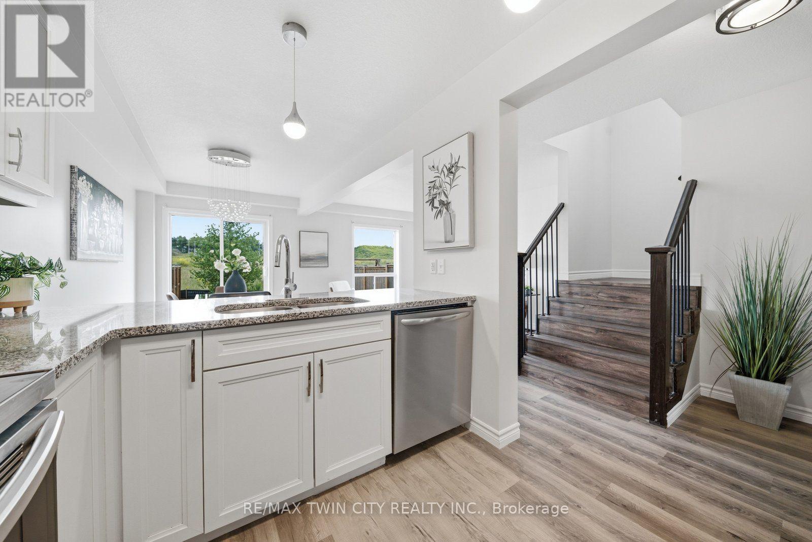 26 Newstead Road, Brant, Ontario  N3L 0G3 - Photo 15 - X13749108