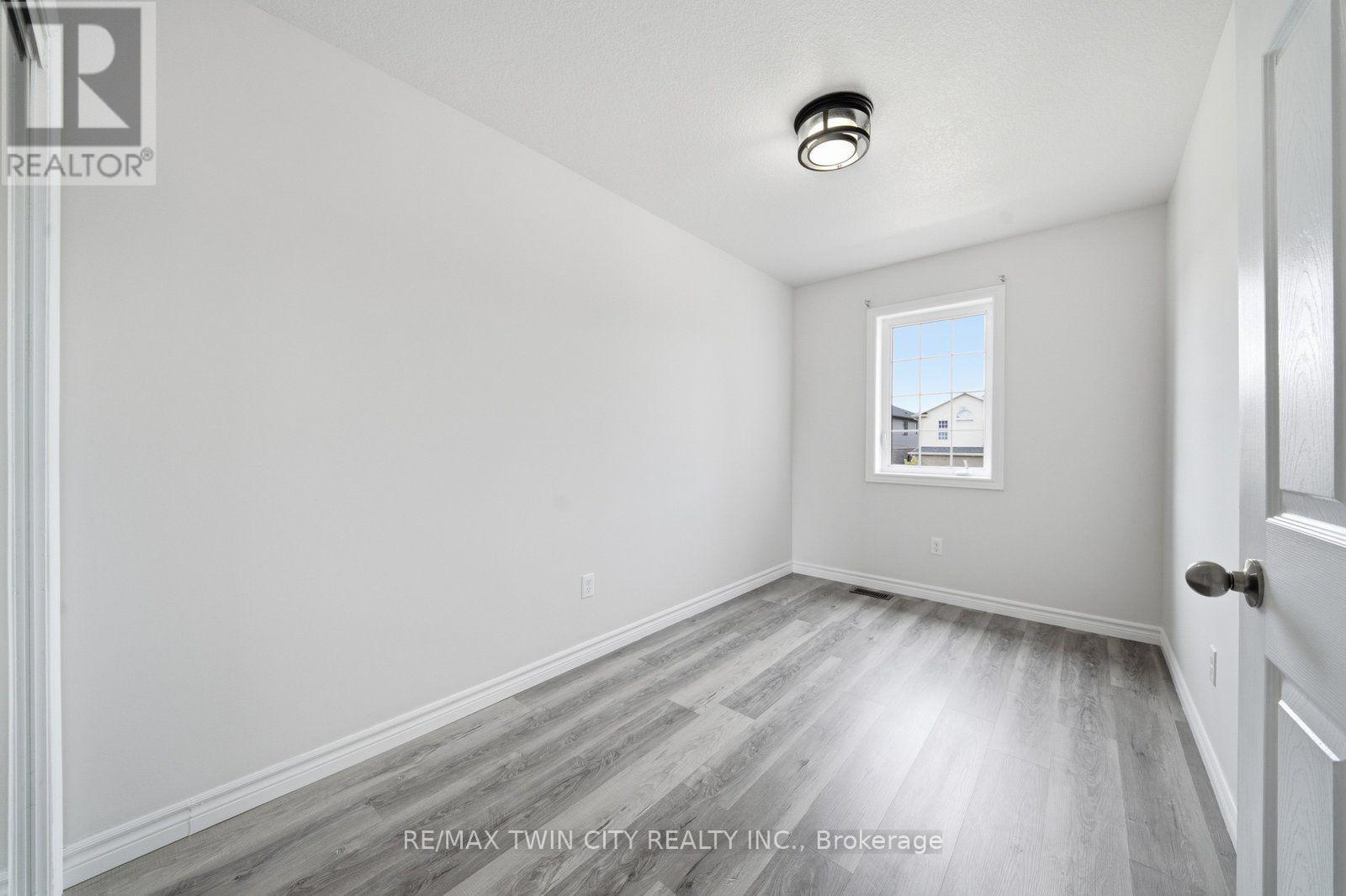 26 Newstead Road, Brant, Ontario  N3L 0G3 - Photo 23 - X13749108