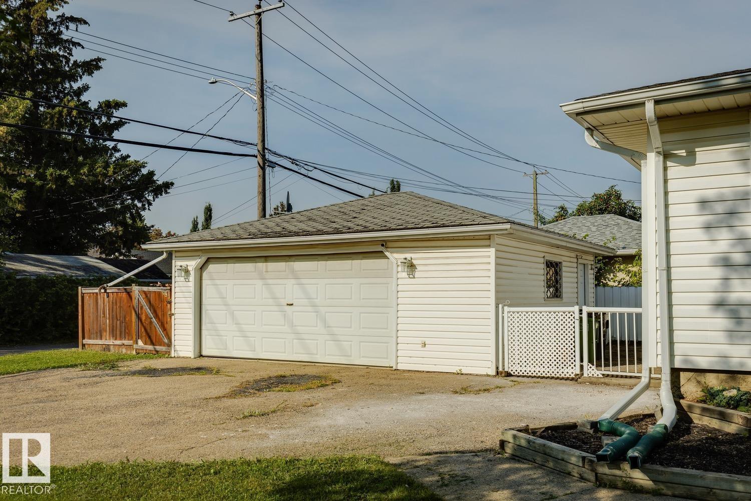 10830 159 St NW, Edmonton, Alberta  T5P 3B7 - Photo 26 - E4507336