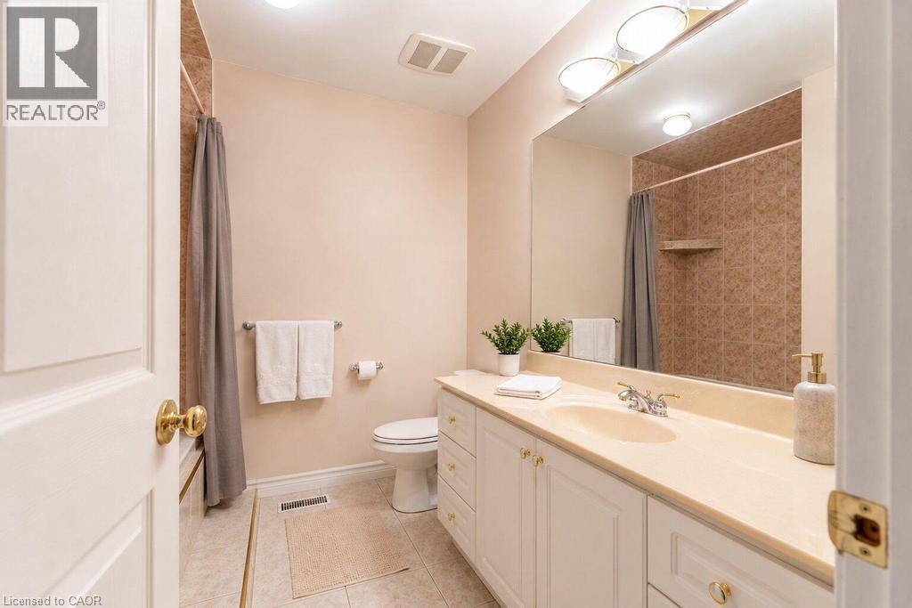 33 Maryvale Avenue, Dundas, Ontario  L9H 7P1 - Photo 20 - 40860564