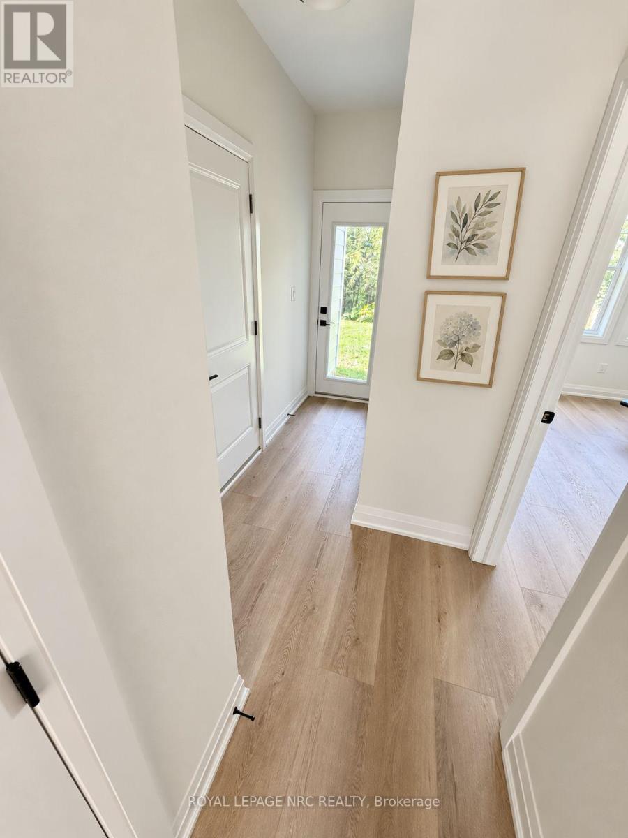 339 Lakewood Avenue, Fort Erie, Ontario  L0S 1B0 - Photo 7 - X13749182