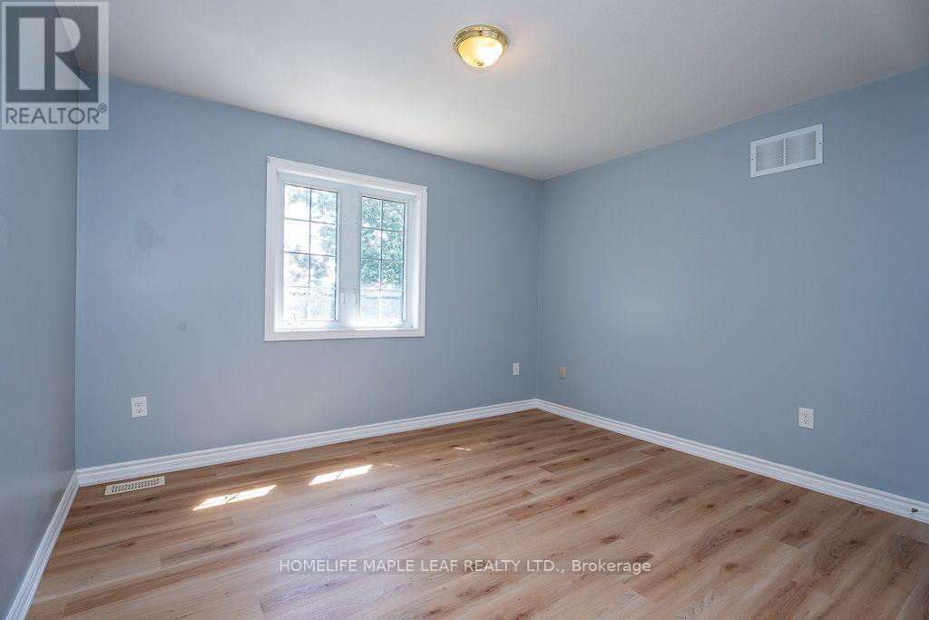 3501 Mccarthy Drive, Clearview, Ontario  L0M 1N0 - Photo 21 - S13749166