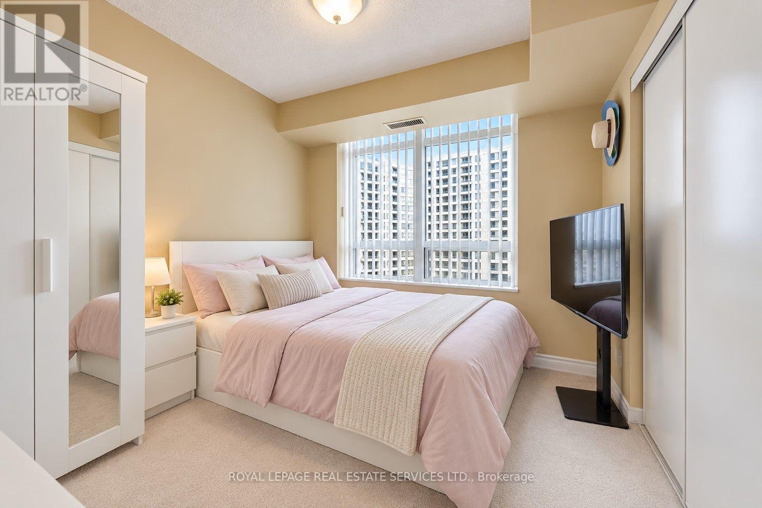 1433 - 3888 Duke Of York Boulevard, Mississauga, Ontario  L5B 4P5 - Photo 15 - W13749168