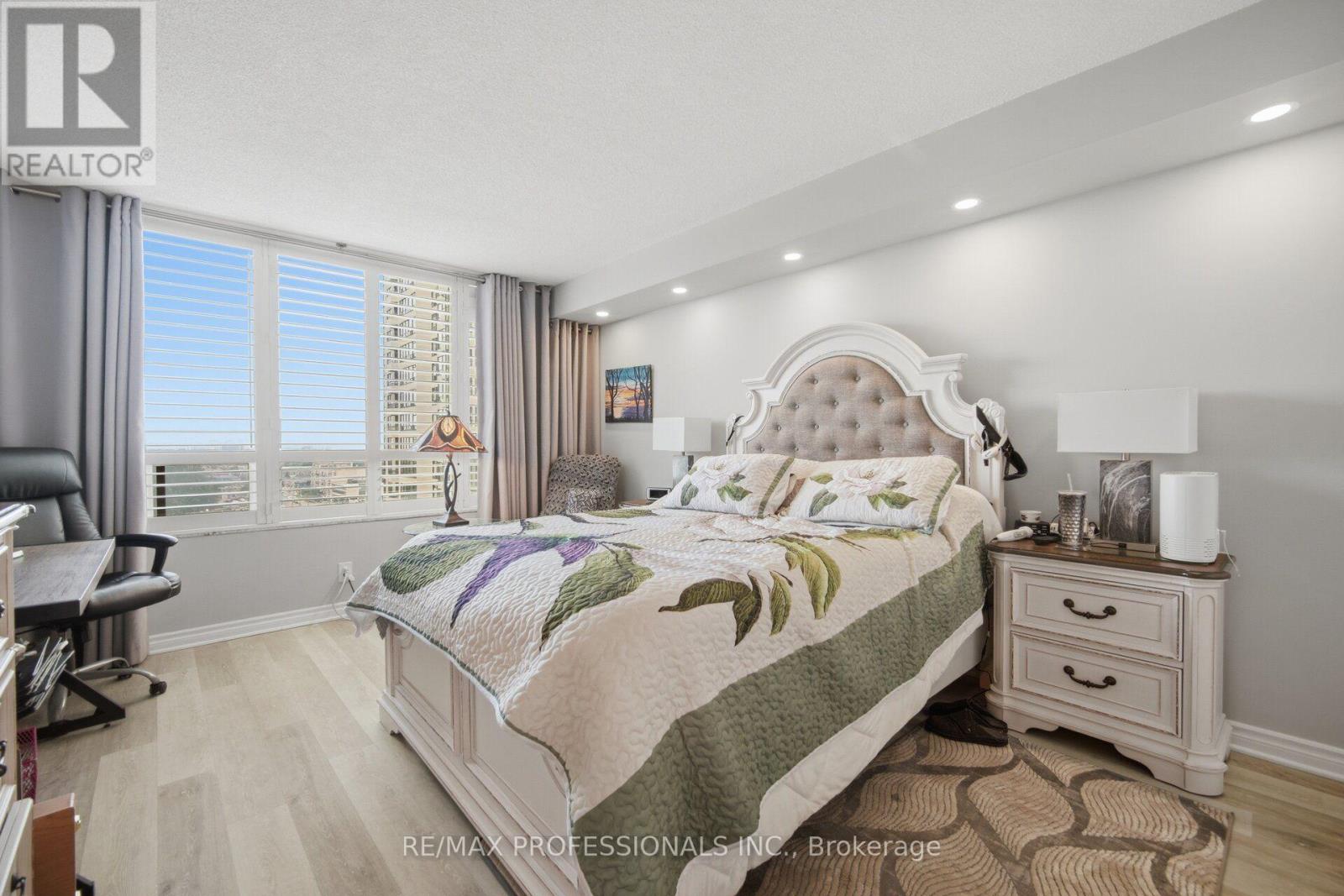 1411 - 1 Aberfoyle Crescent, Toronto, Ontario  M8X 2X8 - Photo 34 - W13745894