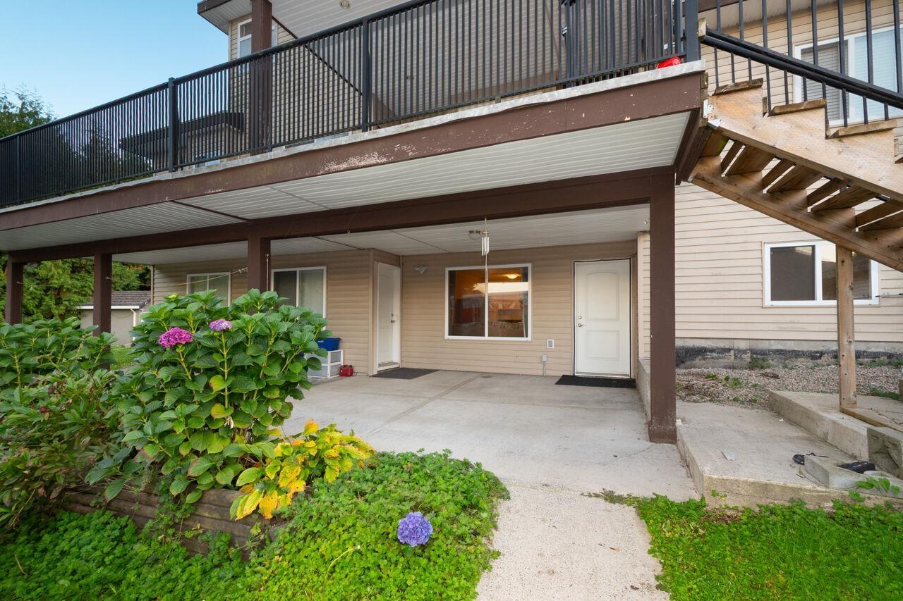 Lower 14229 114 AVENUE, surrey, British Columbia