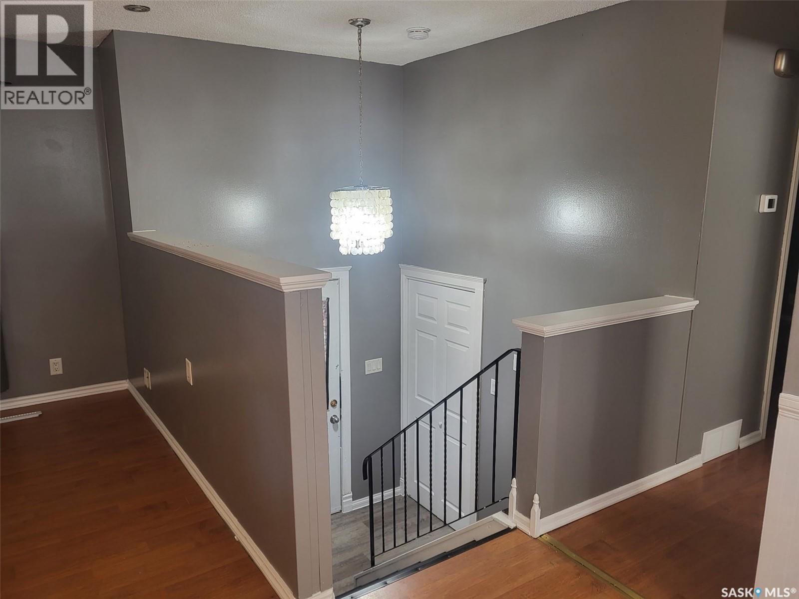 114 Rothwell Crescent, Regina, Saskatchewan  S4N 1R6 - Photo 5 - SK047579