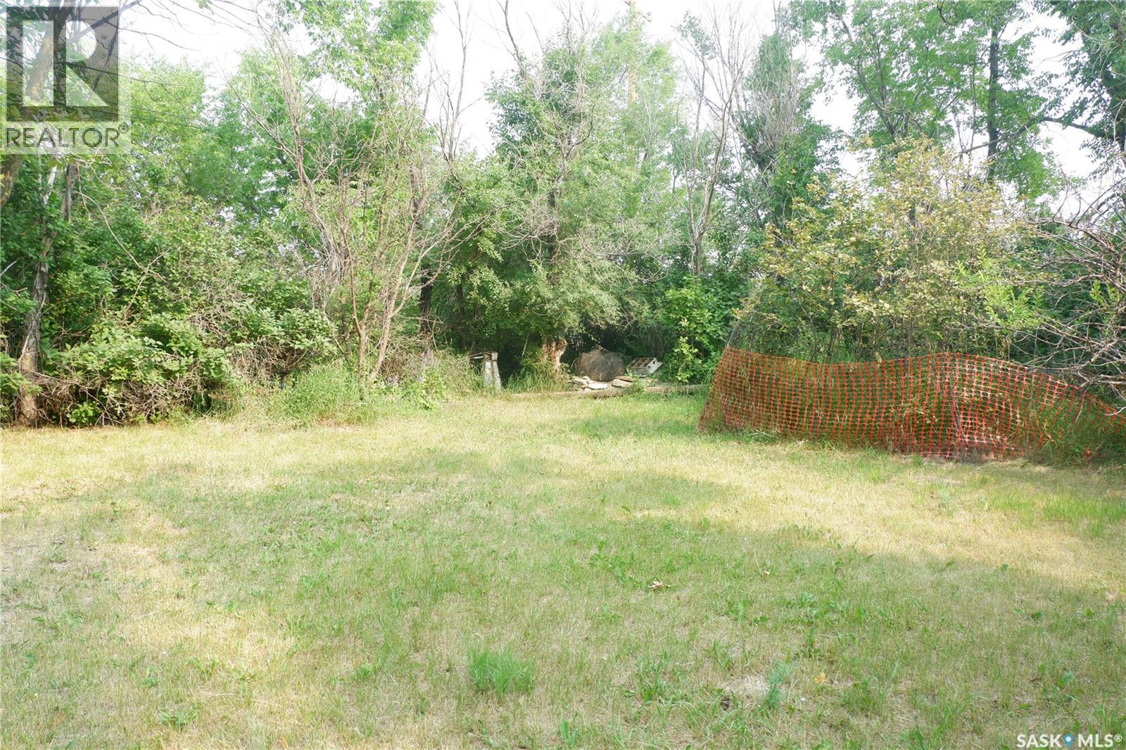 38 Kasper Crescent, Assiniboia, Saskatchewan  S0H 0B0 - Photo 5 - SK047563