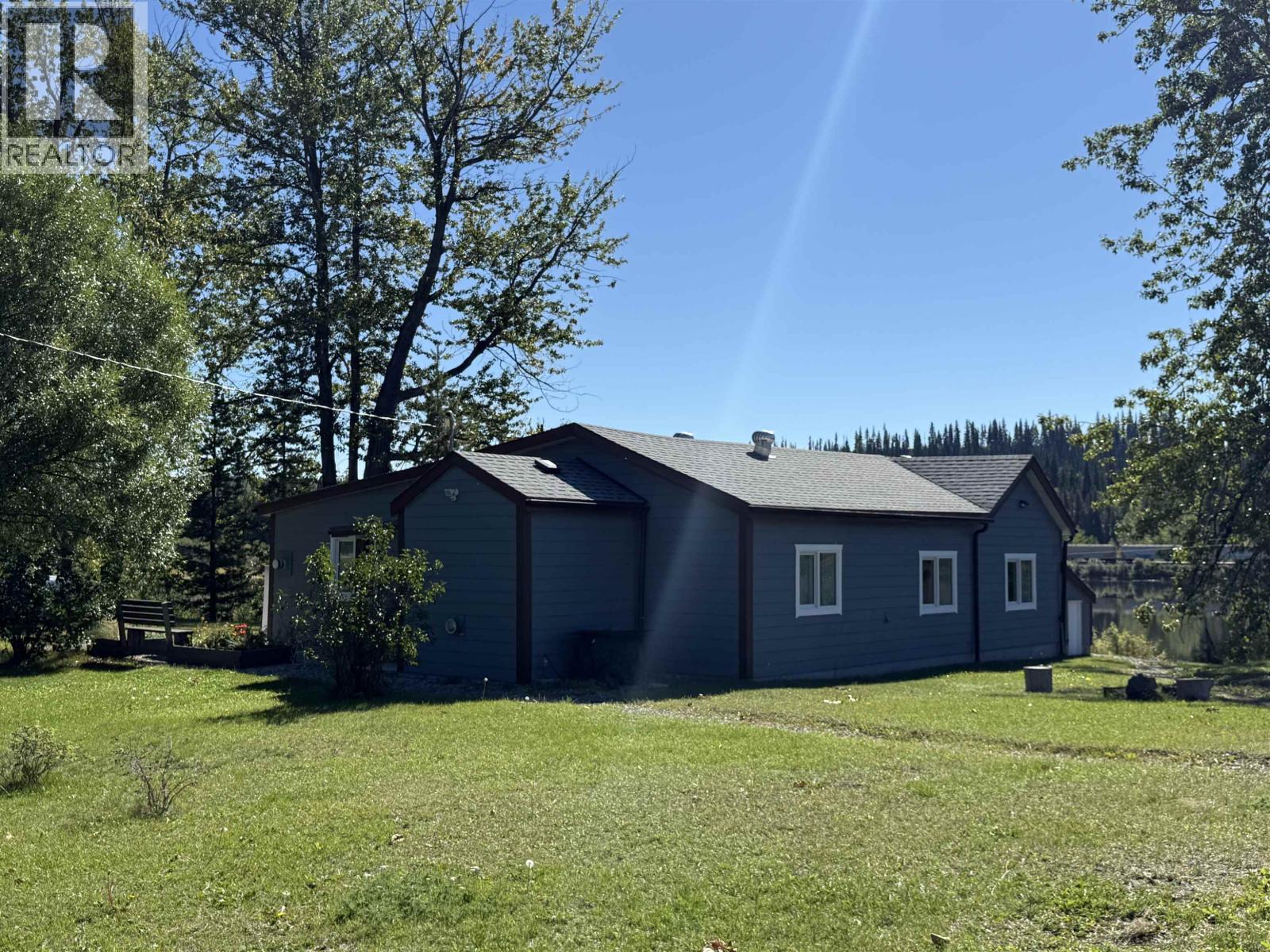 27251 W 16 Highway, Burns Lake, British Columbia  V0J 1E1 - Photo 4 - R3160773