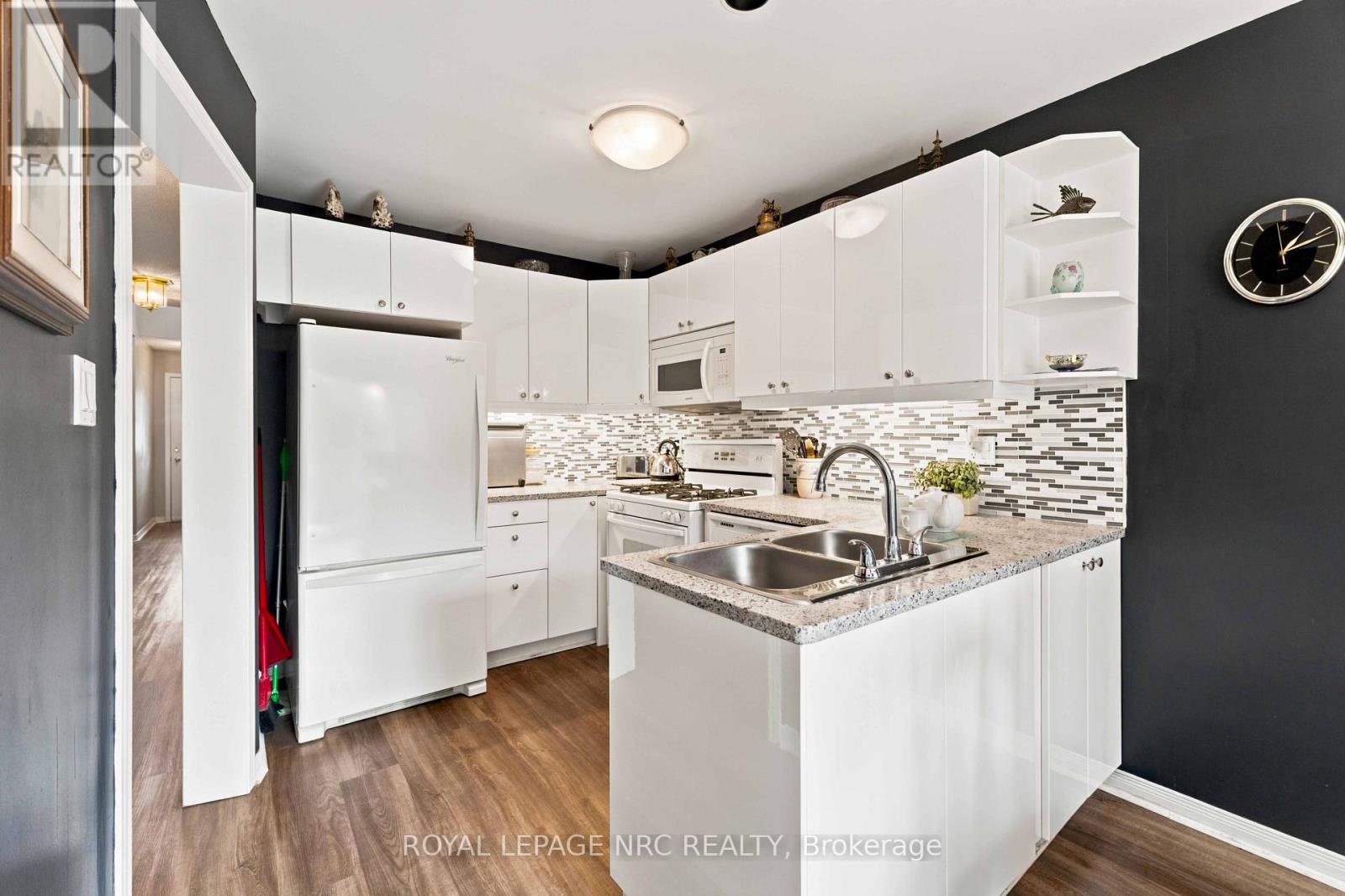 5130 St. George's Drive, Lincoln, Ontario  L0R 1B7 - Photo 5 - X13749206
