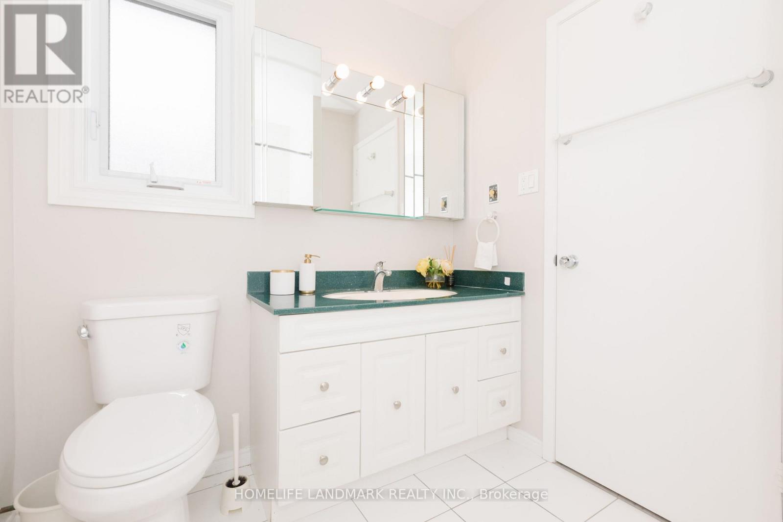 88 Cheryl Shepway, Toronto, Ontario  M2J 4R6 - Photo 24 - C13749198