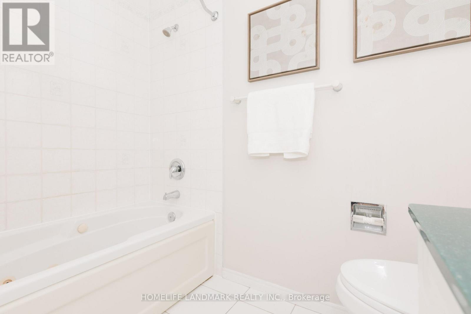 88 Cheryl Shepway, Toronto, Ontario  M2J 4R6 - Photo 25 - C13749198