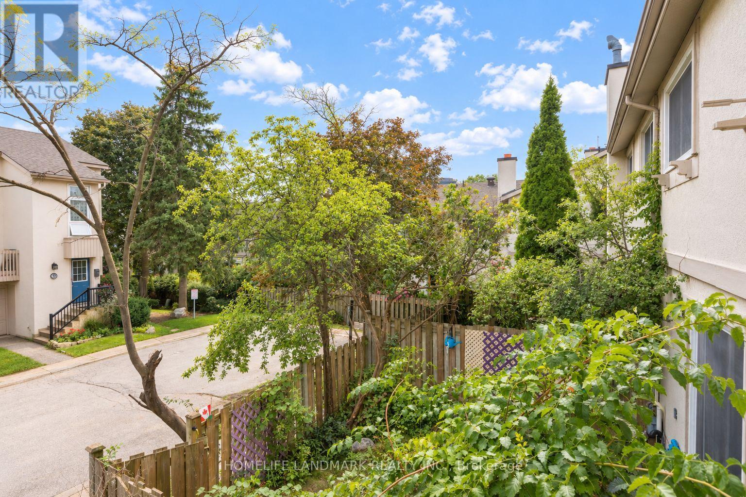 88 Cheryl Shepway, Toronto, Ontario  M2J 4R6 - Photo 43 - C13749198