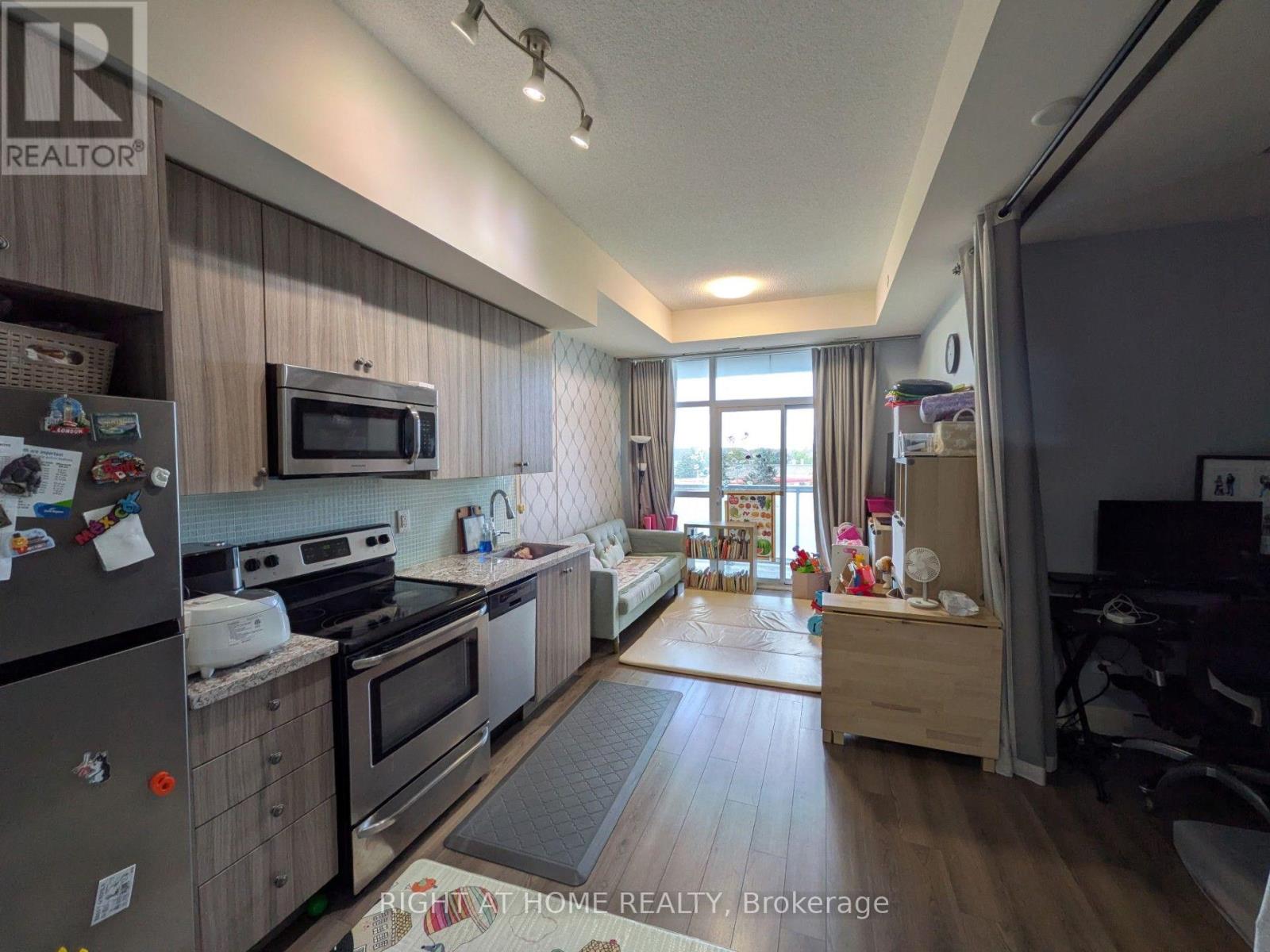 310 - 8763 Bayview Avenue, Richmond Hill, Ontario  L4B 3V1 - Photo 4 - N13749208