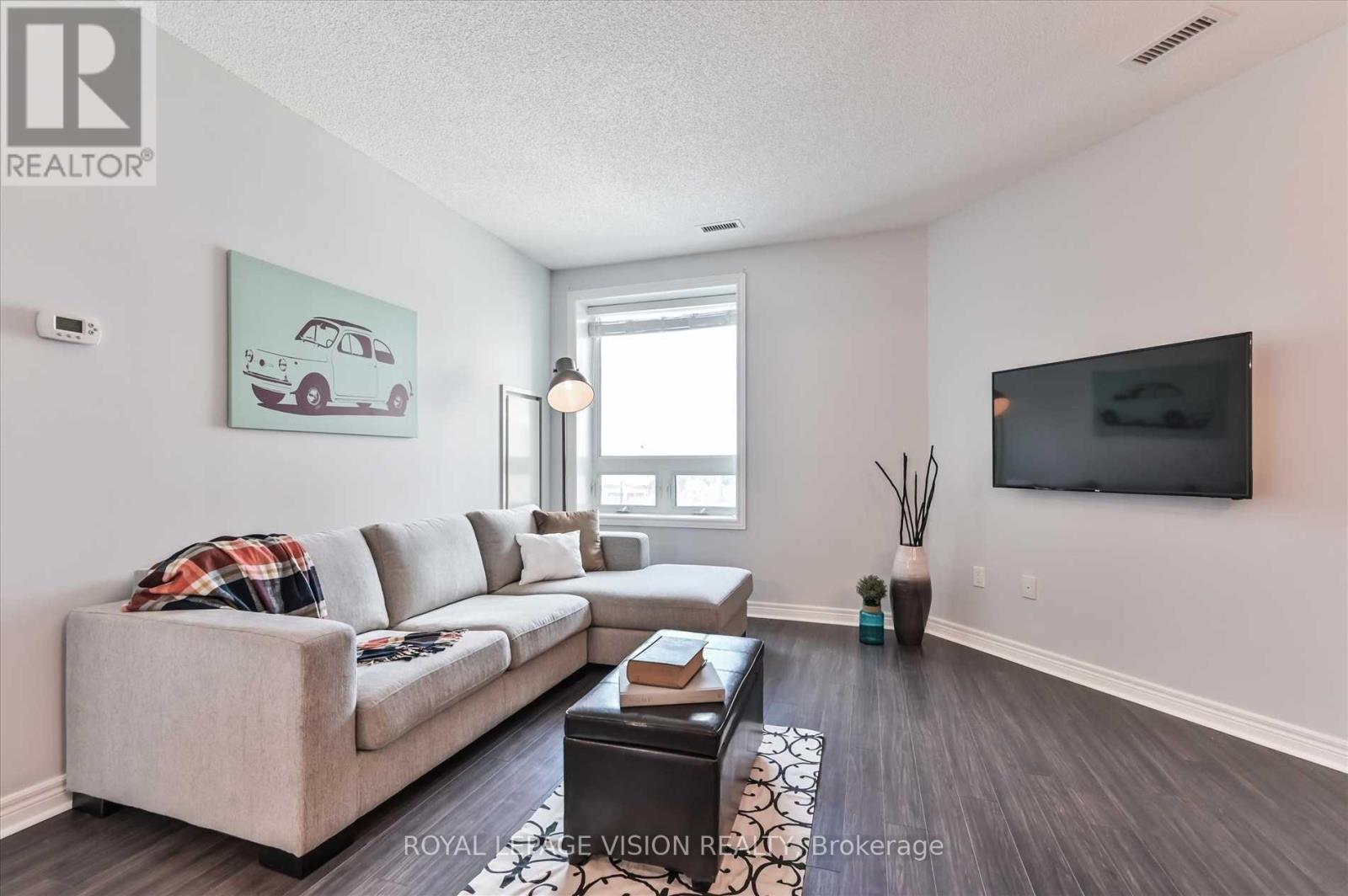 308 - 7400 Markham Road, Markham, Ontario  L3S 0C5 - Photo 8 - N13749216