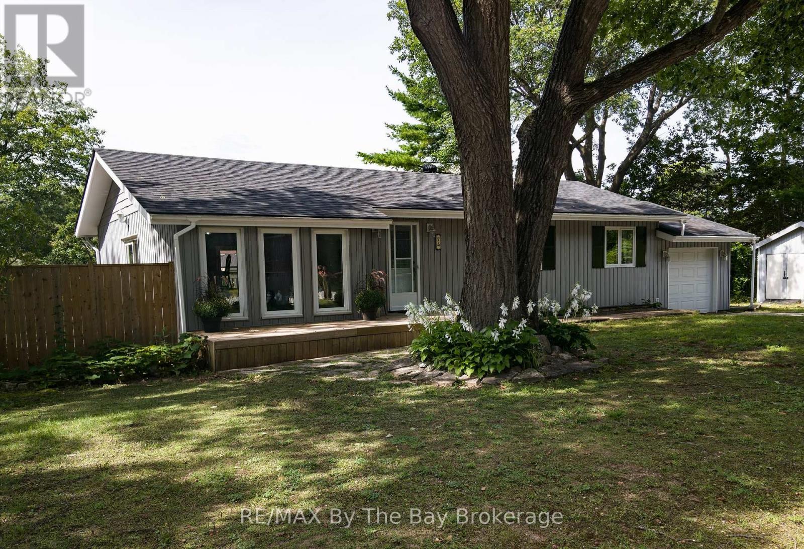 74 OXBOW PARK DRIVE, Wasaga Beach, Ontario