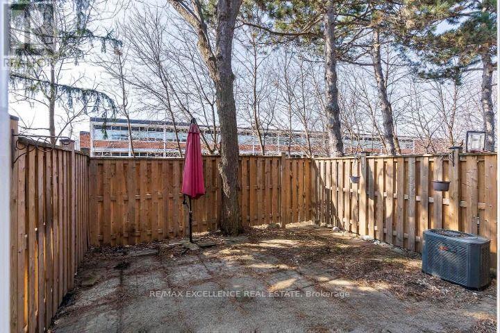57 - 45 Hansen Road N, Brampton, Ontario  L6V 3C5 - Photo 31 - W13748486