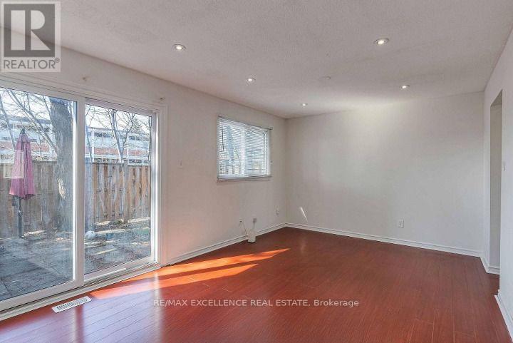 57 - 45 Hansen Road N, Brampton, Ontario  L6V 3C5 - Photo 8 - W13748486