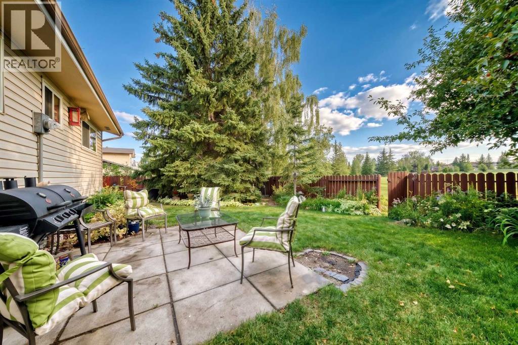631 Brookpark Drive SW, Calgary, Alberta  T2W 2P8 - Photo 5 - A2337923